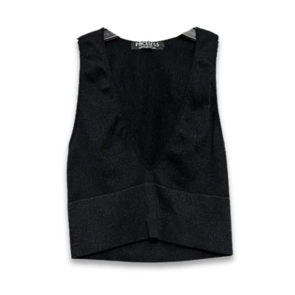 Priceless Crop Top Ribbed Texture V-Neckline Sleeveless Form Fitting Black W S/M